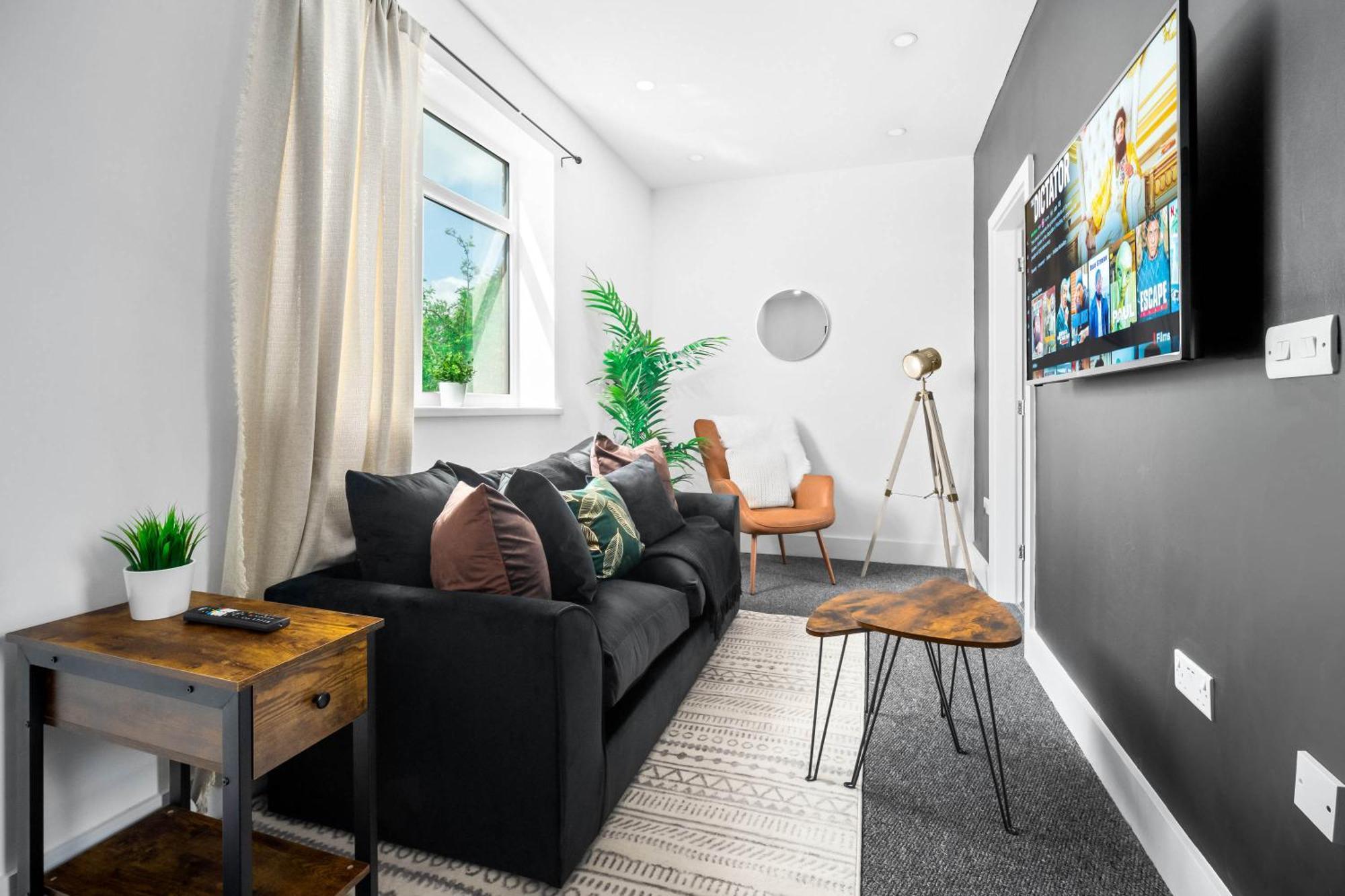 Luxe Apartment - Rowley Regis - Parking - Top Rated - Netflix - Wifi - 49Bg Cradley Heath Exteriér fotografie